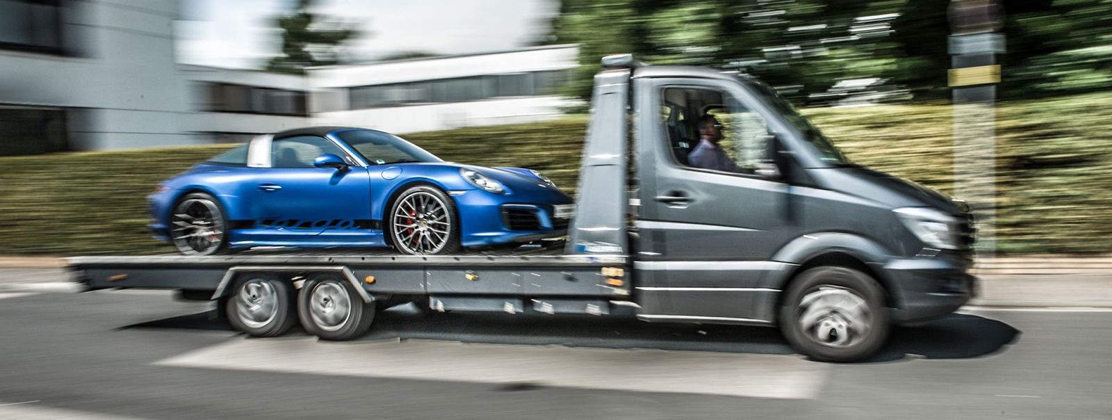 Fahrzeugankauf — Bildwechsel passend zu den Schritten